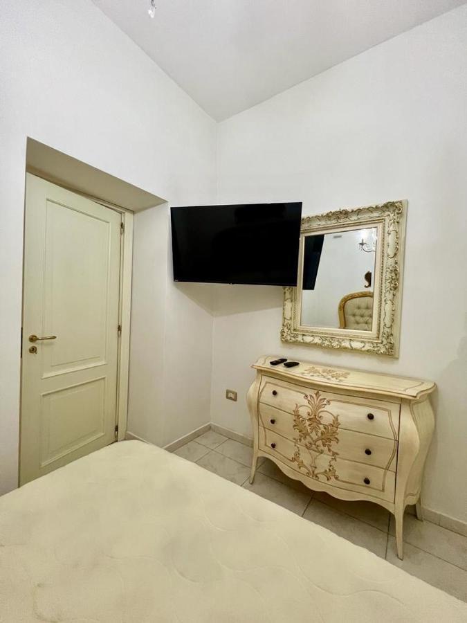 Апартаменты Antonietta House Неаполь Экстерьер фото